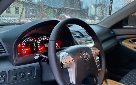 Toyota Camry, 2006 год, 900 000 рублей, 15 фотография