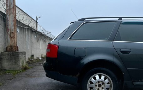 Audi A6, 1998 год, 300 000 рублей, 9 фотография