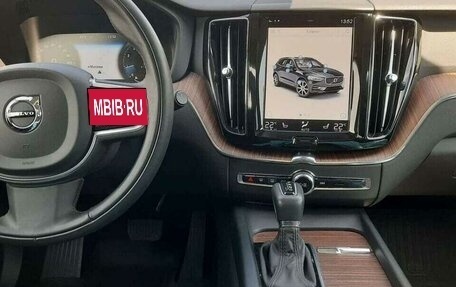 Volvo XC60 II, 2021 год, 3 500 000 рублей, 11 фотография