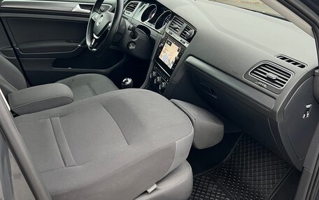 Volkswagen Golf VII, 2017 год, 1 530 000 рублей, 23 фотография