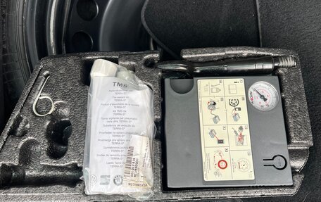 Volkswagen Golf VII, 2017 год, 1 530 000 рублей, 28 фотография