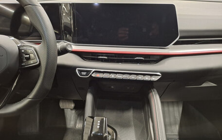 Geely Coolray I, 2024 год, 2 407 000 рублей, 18 фотография