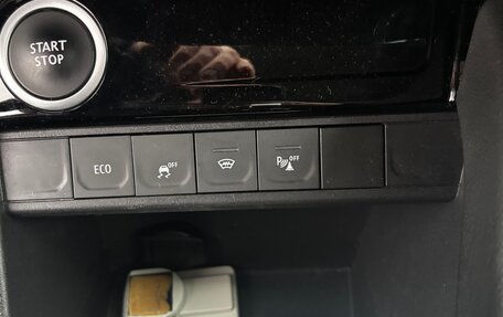 Renault Kaptur I рестайлинг, 2021 год, 1 800 000 рублей, 11 фотография