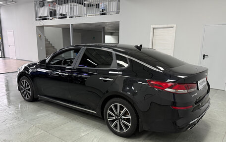 KIA Optima IV, 2018 год, 2 080 000 рублей, 2 фотография