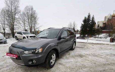 Mitsubishi Outlander III рестайлинг 3, 2011 год, 1 450 000 рублей, 9 фотография