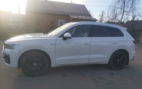 Volkswagen Touareg III, 2019 год, 5 850 000 рублей, 5 фотография