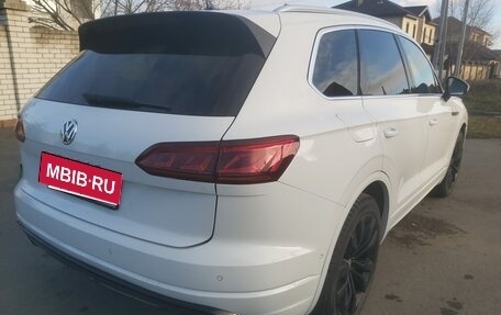 Volkswagen Touareg III, 2019 год, 5 850 000 рублей, 9 фотография