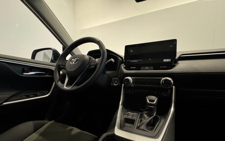 Toyota RAV4, 2025 год, 4 350 000 рублей, 12 фотография