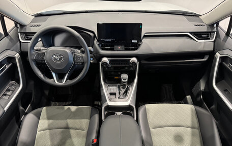 Toyota RAV4, 2025 год, 4 350 000 рублей, 13 фотография