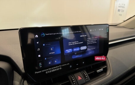 Toyota RAV4, 2025 год, 4 350 000 рублей, 18 фотография