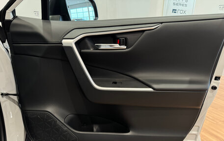 Toyota RAV4, 2025 год, 4 350 000 рублей, 33 фотография