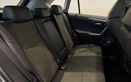Toyota RAV4, 2025 год, 4 350 000 рублей, 30 фотография