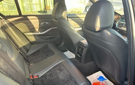 BMW 3 серия, 2019 год, 3 600 000 рублей, 7 фотография