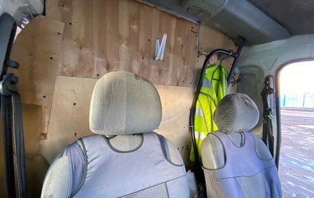 Renault Kangoo II рестайлинг, 2006 год, 235 000 рублей, 9 фотография