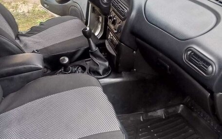 Chevrolet Niva I рестайлинг, 2003 год, 340 000 рублей, 9 фотография