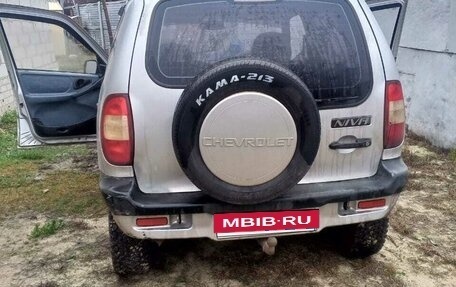 Chevrolet Niva I рестайлинг, 2003 год, 340 000 рублей, 2 фотография