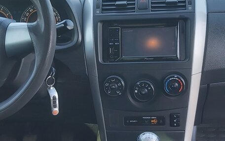 Toyota Corolla, 2011 год, 1 200 000 рублей, 5 фотография