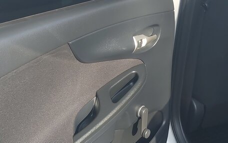 Toyota Corolla, 2011 год, 1 200 000 рублей, 10 фотография