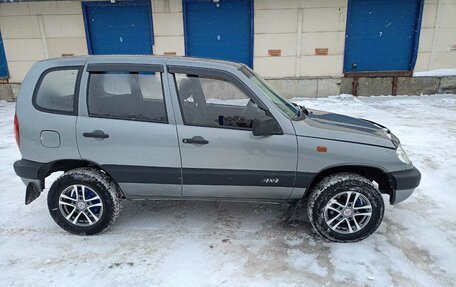 Chevrolet Niva I рестайлинг, 2006 год, 400 000 рублей, 2 фотография