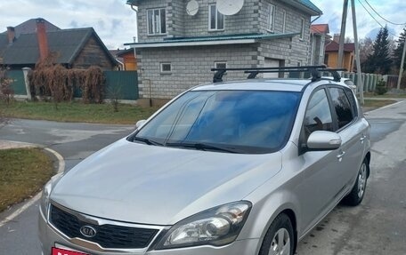 KIA cee'd I рестайлинг, 2010 год, 950 000 рублей, 2 фотография