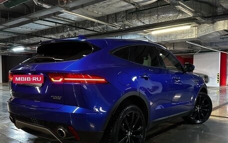 Jaguar E-Pace, 2018 год, 3 150 000 рублей, 3 фотография
