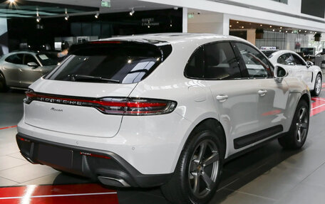 Porsche Macan I рестайлинг, 2025 год, 13 337 100 рублей, 5 фотография