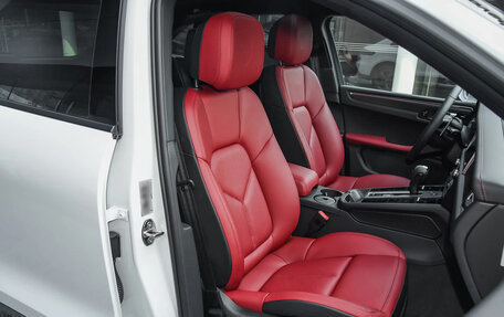 Porsche Macan I рестайлинг, 2025 год, 13 337 100 рублей, 11 фотография