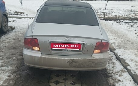 Hyundai Sonata IV рестайлинг, 2005 год, 230 000 рублей, 5 фотография