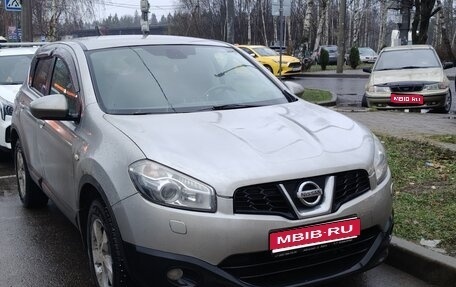 Nissan Qashqai, 2011 год, 980 000 рублей, 1 фотография