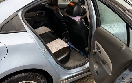 Chevrolet Cruze II, 2010 год, 350 000 рублей, 5 фотография