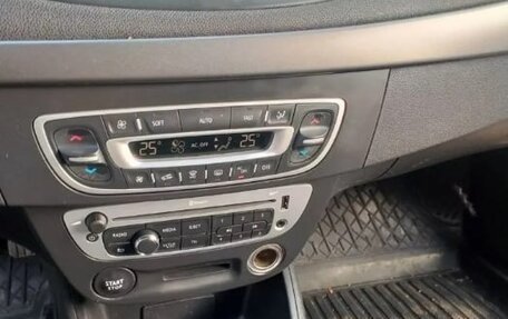 Renault Fluence I, 2014 год, 965 000 рублей, 8 фотография