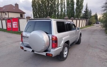 Nissan Patrol, 2005 год, 1 650 000 рублей, 5 фотография