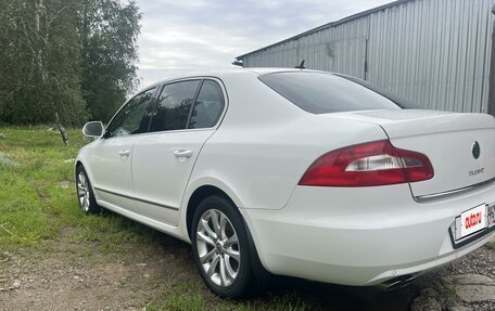 Skoda Superb III рестайлинг, 2010 год, 1 100 000 рублей, 12 фотография