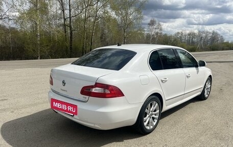 Skoda Superb III рестайлинг, 2010 год, 1 100 000 рублей, 16 фотография