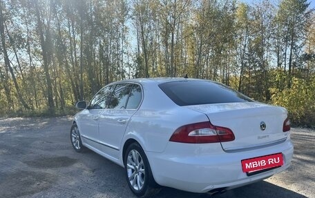 Skoda Superb III рестайлинг, 2010 год, 1 100 000 рублей, 21 фотография