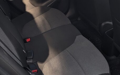 Hyundai Solaris II рестайлинг, 2014 год, 900 000 рублей, 2 фотография