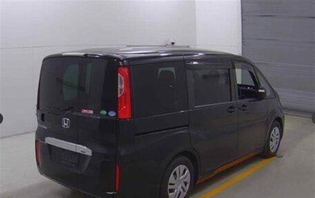 Honda Stepwgn IV, 2016 год, 1 200 000 рублей, 3 фотография