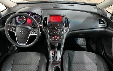 Opel Astra J, 2012 год, 660 000 рублей, 9 фотография