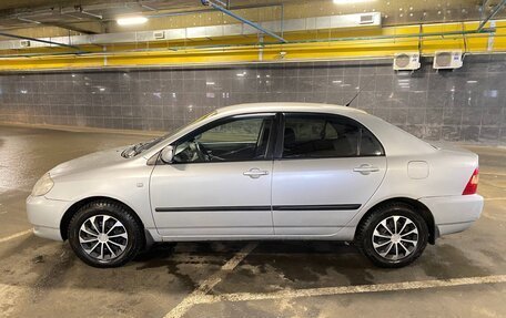 Toyota Corolla, 2002 год, 650 000 рублей, 4 фотография