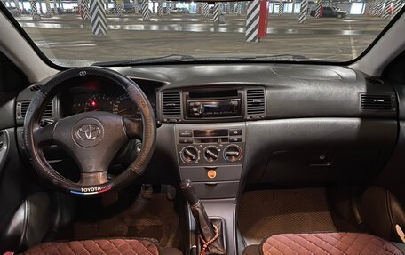 Toyota Corolla, 2002 год, 650 000 рублей, 12 фотография