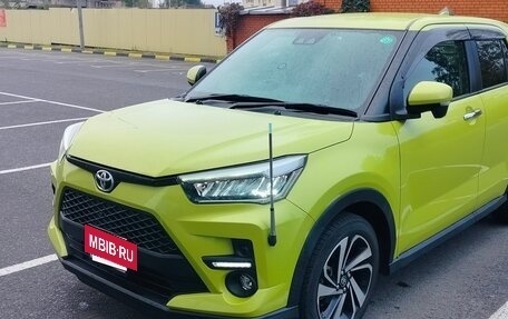 Toyota Raize I, 2020 год, 1 690 000 рублей, 2 фотография