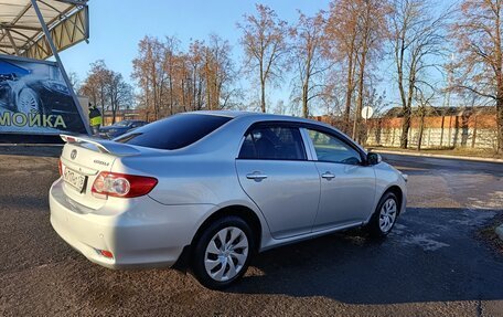 Toyota Corolla, 2010 год, 800 000 рублей, 3 фотография