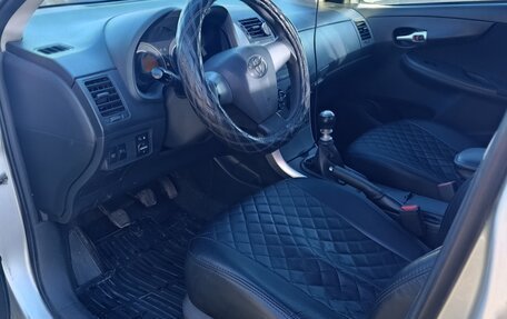 Toyota Corolla, 2010 год, 800 000 рублей, 7 фотография