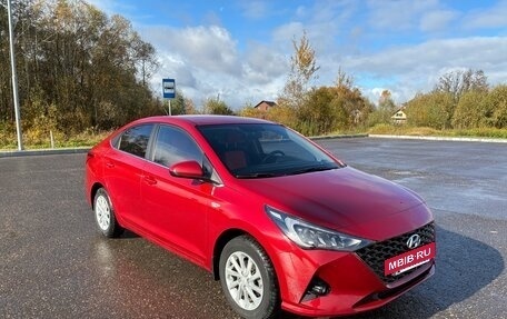 Hyundai Accent IV, 2021 год, 1 750 000 рублей, 2 фотография