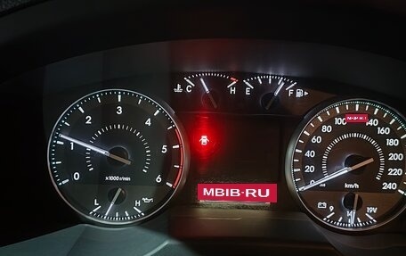 Toyota Land Cruiser 200, 2014 год, 6 000 000 рублей, 2 фотография