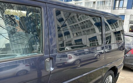 Volkswagen Caravelle T4, 1997 год, 795 000 рублей, 2 фотография