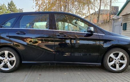 Mercedes-Benz B-Класс, 2012 год, 998 000 рублей, 4 фотография