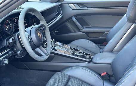 Porsche 911, 2024 год, 17 540 000 рублей, 21 фотография