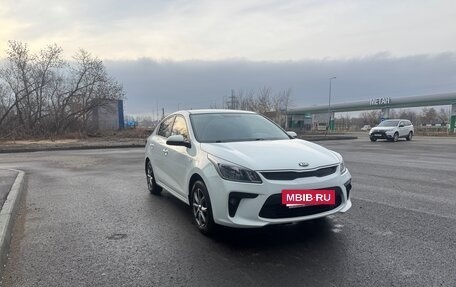 KIA Rio IV, 2017 год, 1 250 000 рублей, 4 фотография