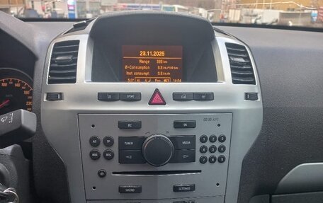 Opel Zafira B, 2012 год, 550 000 рублей, 9 фотография